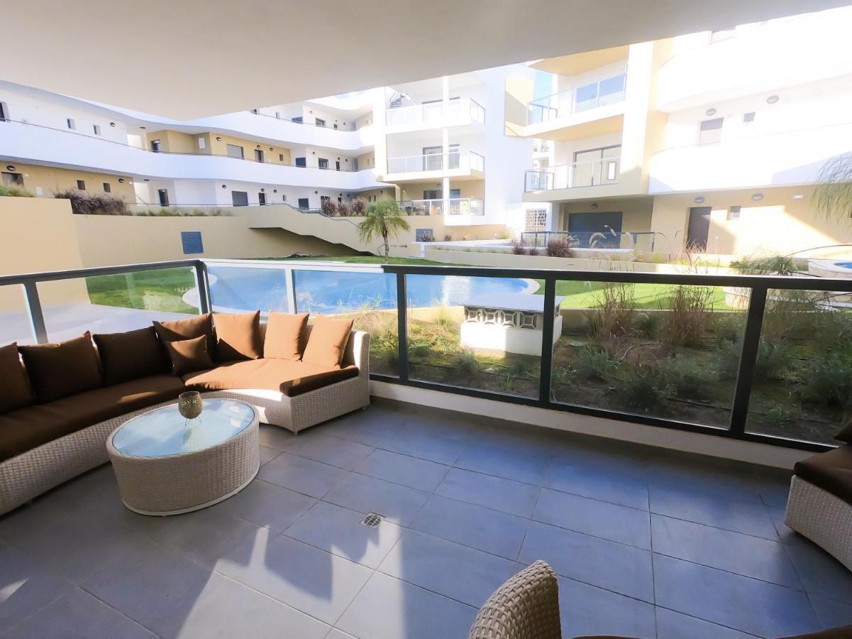 אלבור Family Apartments Albur Village II מראה חיצוני תמונה